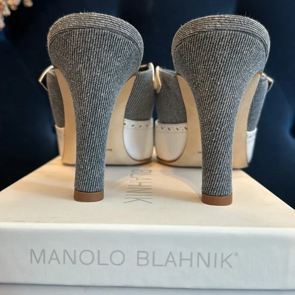 Manolo Blahnik Denim heeled mule. EUC- comes with box & 2 dust bags. - Picture 2 of 6